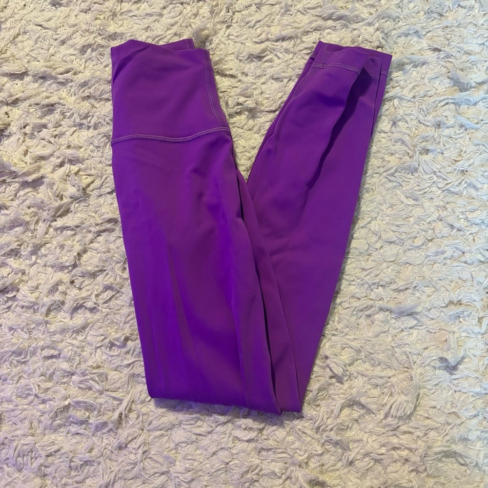 Lululemon - Picture 7 of 8